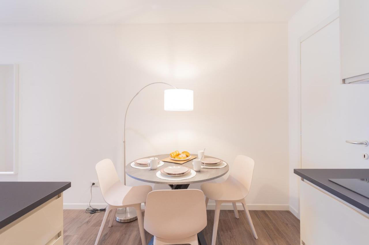 Enchanted Como Lake - Tremezzo Apartments By Rent All Como Ngoại thất bức ảnh